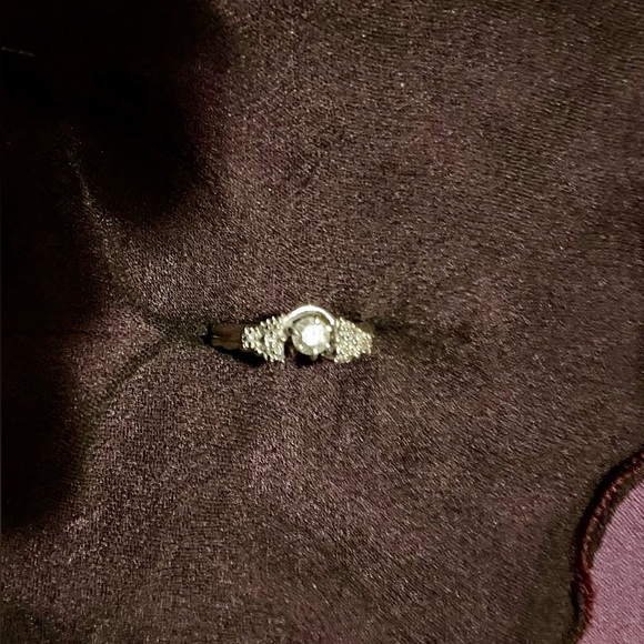 Mid-Century Two-Tone Diamond Bridal Ring - Picture 2 of 9